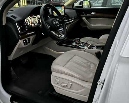 Білий Ауді Ку 5, об'ємом двигуна 1.98 л та пробігом 54 тис. км за 34500 $, фото 5 на Automoto.ua