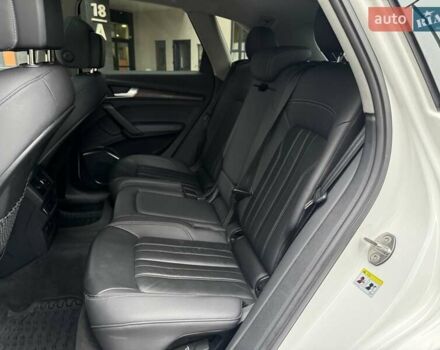 Білий Ауді Ку 5, об'ємом двигуна 1.98 л та пробігом 72 тис. км за 30900 $, фото 18 на Automoto.ua