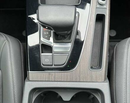 Белый Ауди Ку 5, объемом двигателя 2 л и пробегом 17 тыс. км за 37000 $, фото 32 на Automoto.ua