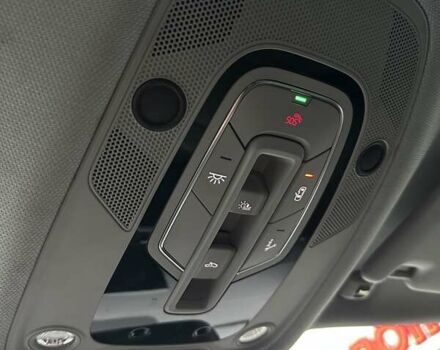 Белый Ауди Ку 5, объемом двигателя 2 л и пробегом 17 тыс. км за 37000 $, фото 47 на Automoto.ua