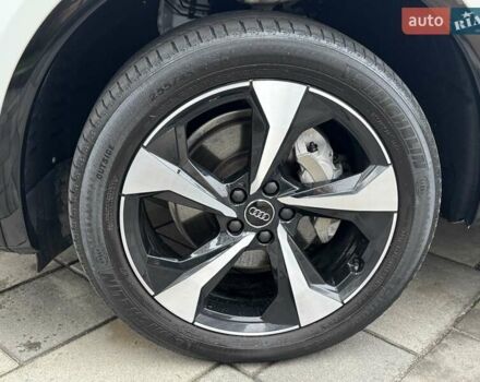 Белый Ауди Ку 5, объемом двигателя 1.98 л и пробегом 73 тыс. км за 31500 $, фото 8 на Automoto.ua