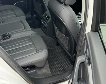 Білий Ауді Ку 5, об'ємом двигуна 1.98 л та пробігом 40 тис. км за 34800 $, фото 15 на Automoto.ua