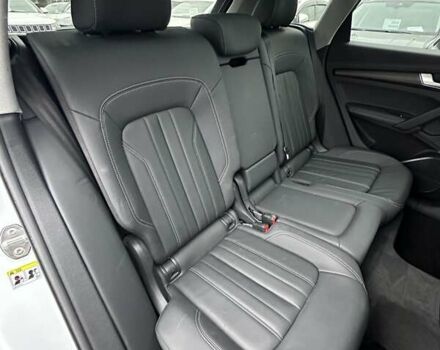 Белый Ауди Ку 5, объемом двигателя 2 л и пробегом 17 тыс. км за 37000 $, фото 25 на Automoto.ua