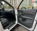 Белый Ауди Ку 5, объемом двигателя 1.98 л и пробегом 73 тыс. км за 31500 $, фото 18 на Automoto.ua