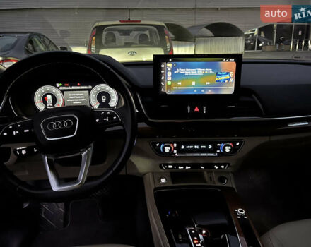 Білий Ауді Ку 5, об'ємом двигуна 1.98 л та пробігом 54 тис. км за 34500 $, фото 11 на Automoto.ua