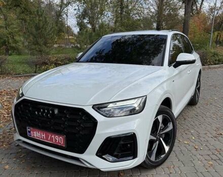 Белый Ауди Ку 5, объемом двигателя 2 л и пробегом 52 тыс. км за 36900 $, фото 4 на Automoto.ua