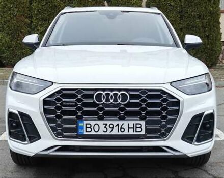 Белый Ауди Ку 5, объемом двигателя 2 л и пробегом 97 тыс. км за 32900 $, фото 2 на Automoto.ua