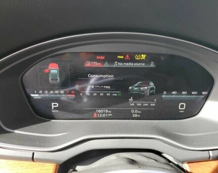 Белый Ауди Ку 5, объемом двигателя 2 л и пробегом 25 тыс. км за 9000 $, фото 8 на Automoto.ua