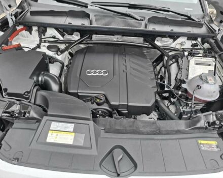 Белый Ауди Ку 5, объемом двигателя 2 л и пробегом 27 тыс. км за 19600 $, фото 7 на Automoto.ua