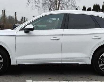 Белый Ауди Ку 5, объемом двигателя 2 л и пробегом 97 тыс. км за 32900 $, фото 4 на Automoto.ua