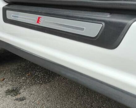 Белый Ауди Ку 5, объемом двигателя 2 л и пробегом 97 тыс. км за 32900 $, фото 27 на Automoto.ua