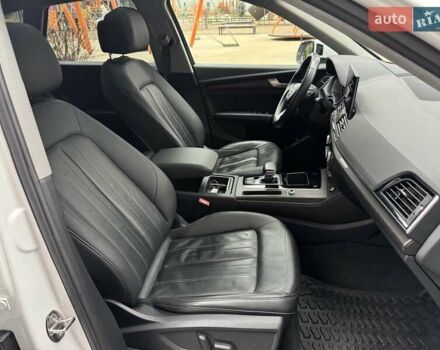 Білий Ауді Ку 5, об'ємом двигуна 1.98 л та пробігом 72 тис. км за 30900 $, фото 20 на Automoto.ua