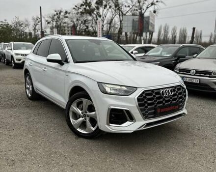 Белый Ауди Ку 5, объемом двигателя 2 л и пробегом 17 тыс. км за 37000 $, фото 2 на Automoto.ua