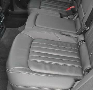 Белый Ауди Ку 5, объемом двигателя 2 л и пробегом 97 тыс. км за 32900 $, фото 37 на Automoto.ua