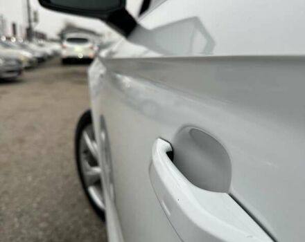 Белый Ауди Ку 5, объемом двигателя 2 л и пробегом 17 тыс. км за 37000 $, фото 7 на Automoto.ua