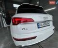 Білий Ауді Ку 5, об'ємом двигуна 1.98 л та пробігом 75 тис. км за 43900 $, фото 10 на Automoto.ua