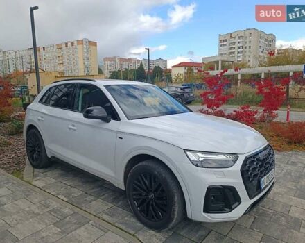 Ауди Ку 5 2023 в Львове на Automoto.ua Белый Ауди Ку 5, объемом двигателя 1.98 л и пробегом 24 тыс. км за 35000 $, фото 1 на Automoto.ua