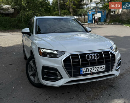 Білий Ауді Ку 5, об'ємом двигуна 1.98 л та пробігом 13 тис. км за 42900 $, фото 4 на Automoto.ua