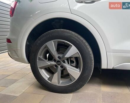 Белый Ауди Ку 5, объемом двигателя 1.98 л и пробегом 56 тыс. км за 42800 $, фото 33 на Automoto.ua