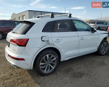 Білий Ауді Ку 5, об'ємом двигуна 2 л та пробігом 18 тис. км за 15800 $, фото 3 на Automoto.ua