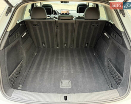 Белый Ауди Ку 5, объемом двигателя 1.98 л и пробегом 80 тыс. км за 38500 $, фото 21 на Automoto.ua