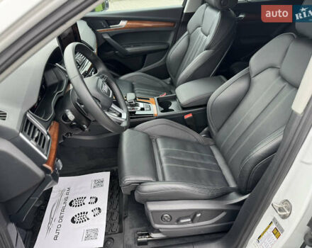 Белый Ауди Ку 5, объемом двигателя 1.98 л и пробегом 29 тыс. км за 32899 $, фото 25 на Automoto.ua