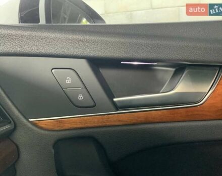 Белый Ауди Ку 5, объемом двигателя 1.98 л и пробегом 56 тыс. км за 42800 $, фото 42 на Automoto.ua