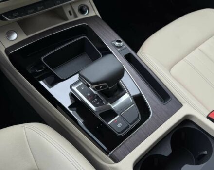 Білий Ауді Ку 5, об'ємом двигуна 2 л та пробігом 17 тис. км за 28900 $, фото 14 на Automoto.ua