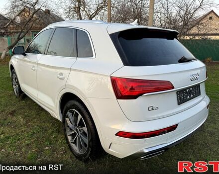 Белый Ауди Ку 5, объемом двигателя 2 л и пробегом 20 тыс. км за 36900 $, фото 6 на Automoto.ua