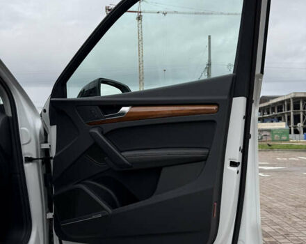 Ауди Ку 5 2023 в Львове на Automoto.ua Белый Ауди Ку 5, объемом двигателя 2 л и пробегом 16 тыс. км за 39500 $, фото 38 на Automoto.ua