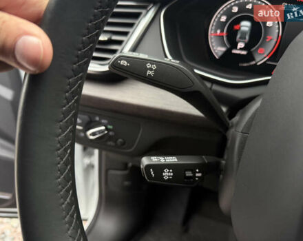 Білий Ауді Ку 5, об'ємом двигуна 1.98 л та пробігом 18 тис. км за 39500 $, фото 27 на Automoto.ua