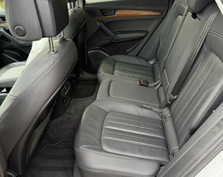 Белый Ауди Ку 5, объемом двигателя 1.98 л и пробегом 80 тыс. км за 38500 $, фото 16 на Automoto.ua