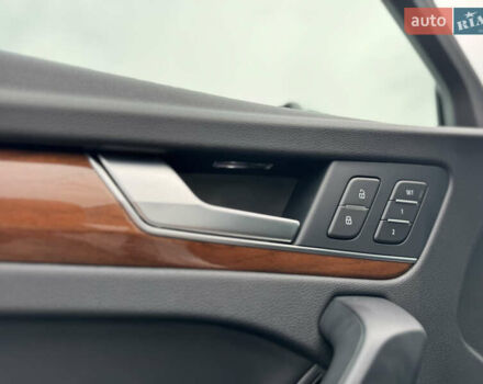 Белый Ауди Ку 5, объемом двигателя 1.98 л и пробегом 29 тыс. км за 32899 $, фото 28 на Automoto.ua