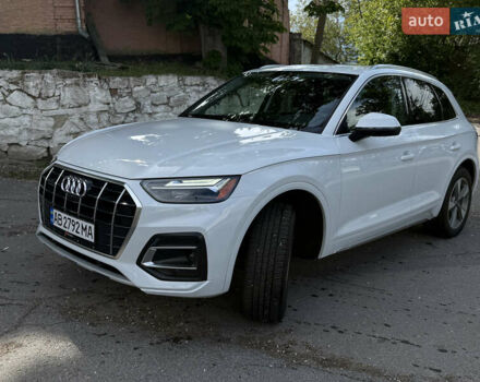 Білий Ауді Ку 5, об'ємом двигуна 1.98 л та пробігом 13 тис. км за 42900 $, фото 2 на Automoto.ua