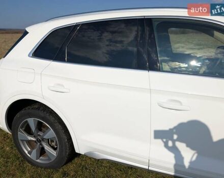 Білий Ауді Ку 5, об'ємом двигуна 1.98 л та пробігом 15 тис. км за 41500 $, фото 13 на Automoto.ua