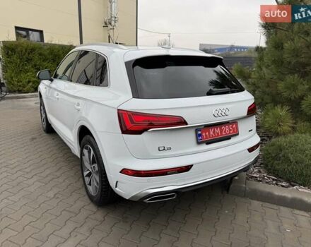 Ауди Ку 5 2023 в Виннице на Automoto.ua Белый Ауди Ку 5, объемом двигателя 1.98 л и пробегом 11 тыс. км за 34400 $, фото 12 на Automoto.ua