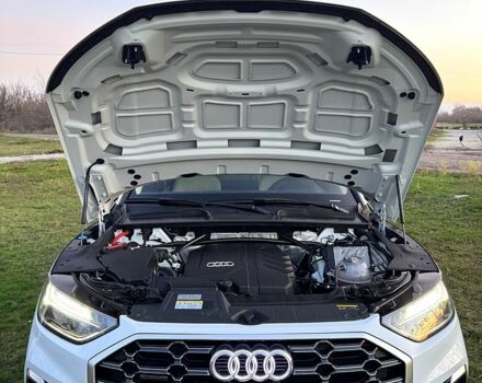 Белый Ауди Ку 5, объемом двигателя 2 л и пробегом 20 тыс. км за 36900 $, фото 9 на Automoto.ua