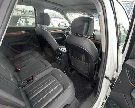 Білий Ауді Ку 5, об'ємом двигуна 1.98 л та пробігом 75 тис. км за 43900 $, фото 29 на Automoto.ua