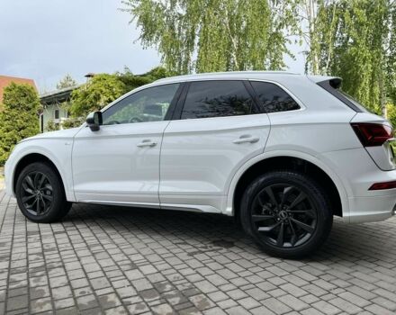 Белый Ауди Ку 5, объемом двигателя 2 л и пробегом 47 тыс. км за 39900 $, фото 2 на Automoto.ua