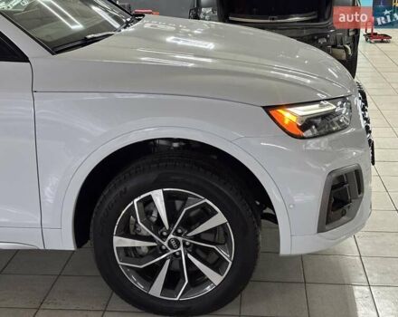 Білий Ауді Ку 5, об'ємом двигуна 2 л та пробігом 22 тис. км за 46500 $, фото 4 на Automoto.ua