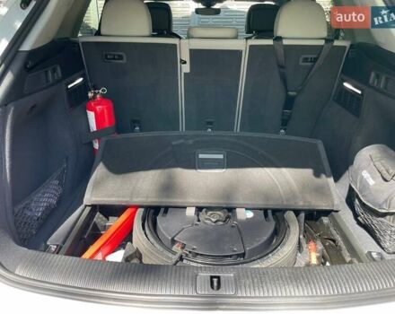 Белый Ауди Ку 5, объемом двигателя 1.98 л и пробегом 13 тыс. км за 42900 $, фото 12 на Automoto.ua