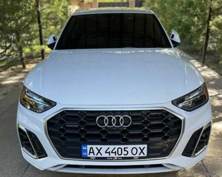 Белый Ауди Ку 5, объемом двигателя 1.98 л и пробегом 13 тыс. км за 42900 $, фото 1 на Automoto.ua