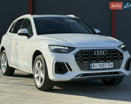 Ауді Ку 5 2023 у Барышевке на Automoto.ua Білий Ауді Ку 5, об'ємом двигуна 1.98 л та пробігом 22 тис. км за 37900 $, фото 1 на Automoto.ua