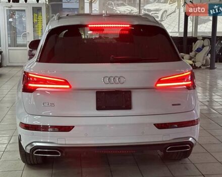 Білий Ауді Ку 5, об'ємом двигуна 2 л та пробігом 22 тис. км за 46500 $, фото 22 на Automoto.ua