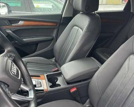 Білий Ауді Ку 5, об'ємом двигуна 1.98 л та пробігом 75 тис. км за 43900 $, фото 40 на Automoto.ua