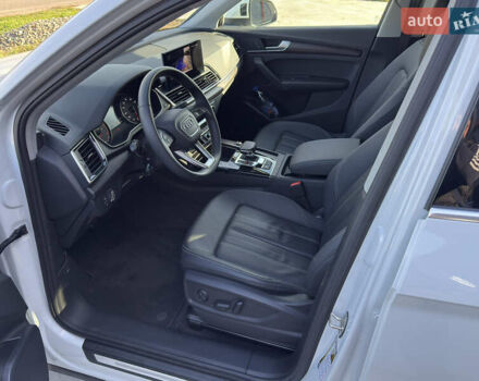 Ауді Ку 5 2023 у Барышевке на Automoto.ua Білий Ауді Ку 5, об'ємом двигуна 1.98 л та пробігом 22 тис. км за 37900 $, фото 18 на Automoto.ua