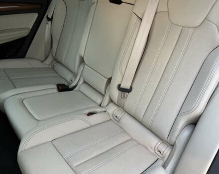 Белый Ауди Ку 5, объемом двигателя 1.98 л и пробегом 15 тыс. км за 41500 $, фото 37 на Automoto.ua