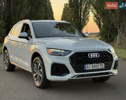 Белый Ауди Ку 5, объемом двигателя 1.98 л и пробегом 29 тыс. км за 35900 $, фото 2 на Automoto.ua
