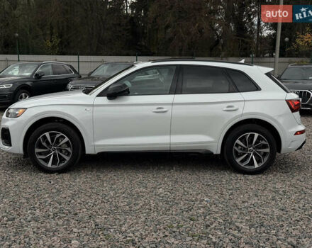 Білий Ауді Ку 5, об'ємом двигуна 1.98 л та пробігом 18 тис. км за 39500 $, фото 2 на Automoto.ua