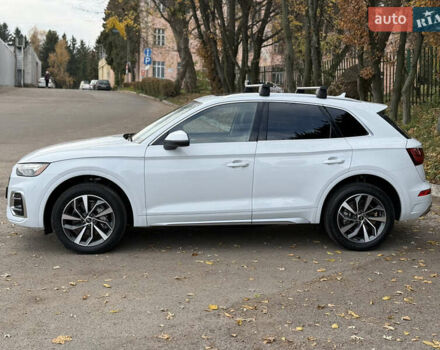 Белый Ауди Ку 5, объемом двигателя 1.98 л и пробегом 80 тыс. км за 38500 $, фото 2 на Automoto.ua